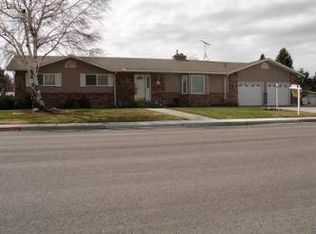 80 E Sunset Cir, Rexburg, ID 83440