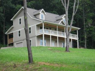 198 Noelle Dr, Burnsville, NC 28714