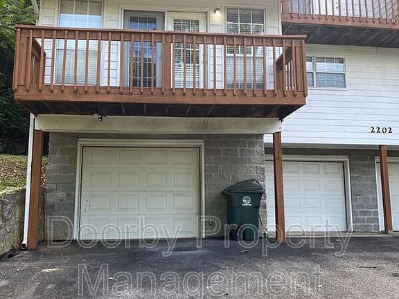 3rd image of 2022 Elder St #A