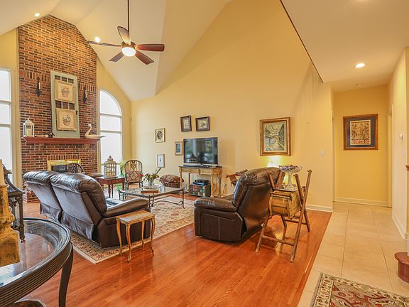 5th image of 2231 Granite Ct