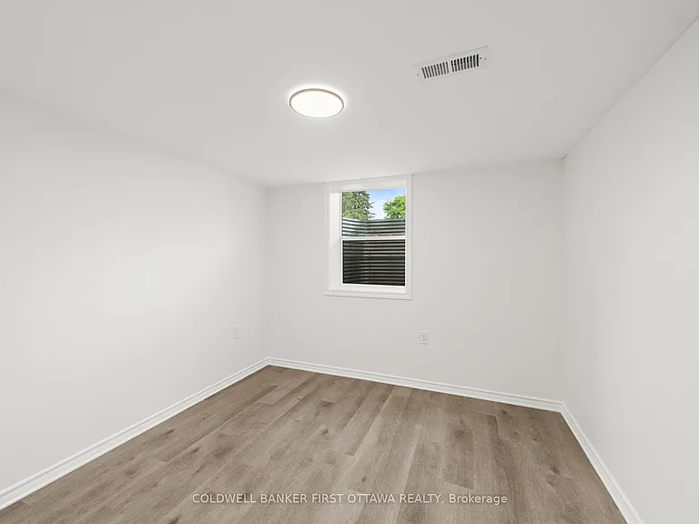26 Spring Garden Ave — Photo 26