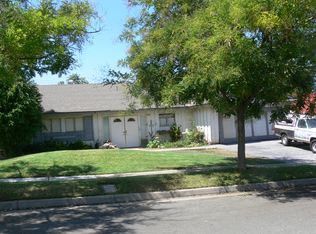 2448 Grove Ave, Corona, CA 92882