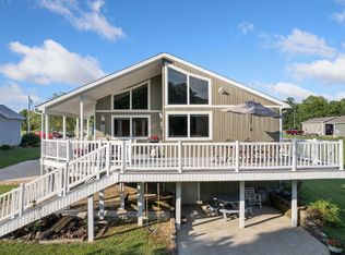 822 Waynoka Dr, Lake Waynoka, OH 45171