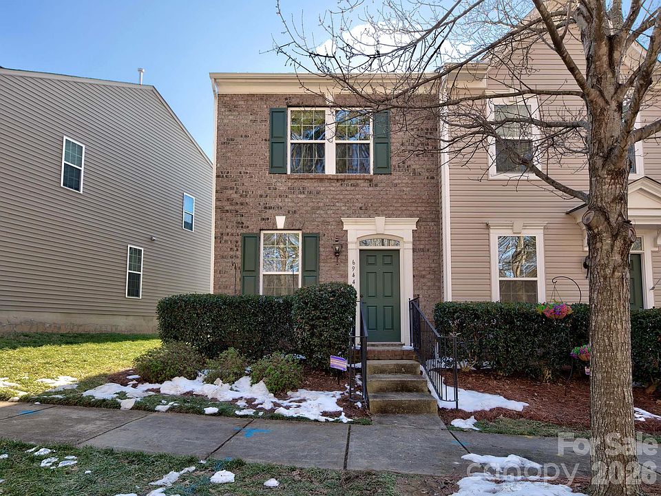 1st image of 6944 Colonial Garden Dr