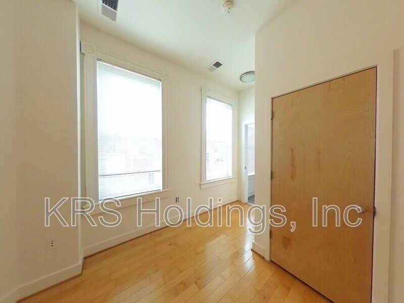 2nd image of 301 Goshen St #104