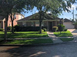 1104 Rippling Springs Ln, League City, TX 77573