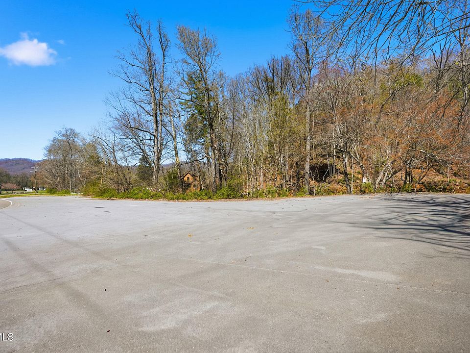 1st image of 799 Rock Creek Rd