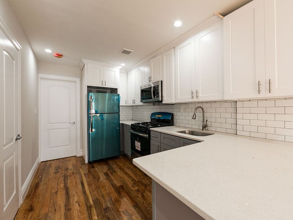 1st image of 9937 213th St