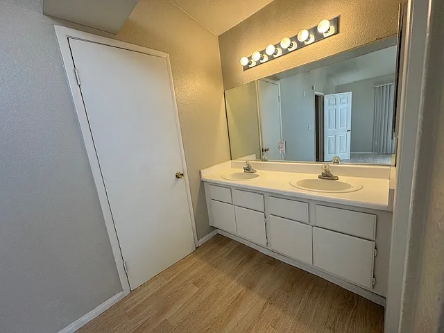 7030 Orange Grove Ln — Photo 4