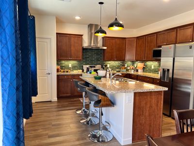 4711 Falcon Rock Ln, Sun Valley, NV, 89433