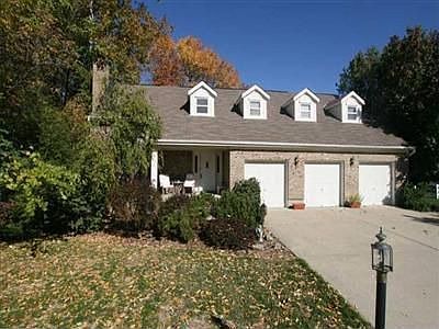 1st image of 462 Auxier Dr