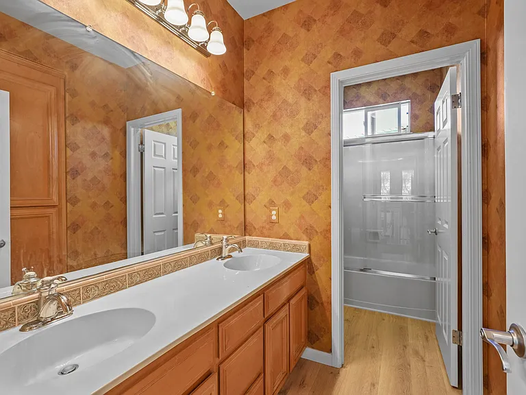 2114 Gullane Way — Photo 20