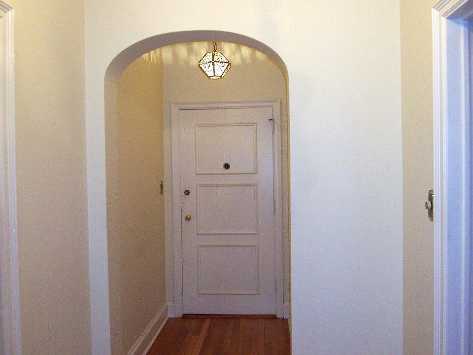 Entry Foyer
