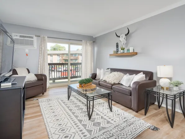 Berrytree Apartments