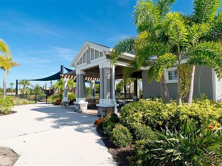 5517 Los Robles Ct — Photo 46