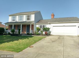 1306 Fairlakes Pl, Bowie, MD 20721