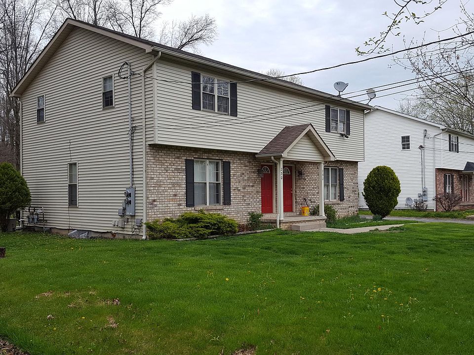 1st image of 230 Roberts St