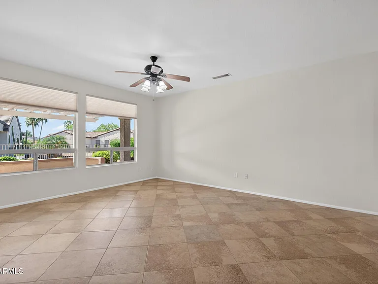 15243 W Camino Estrella Dr — Photo 5