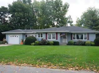 445 E Washington St, Somonauk, IL 60552