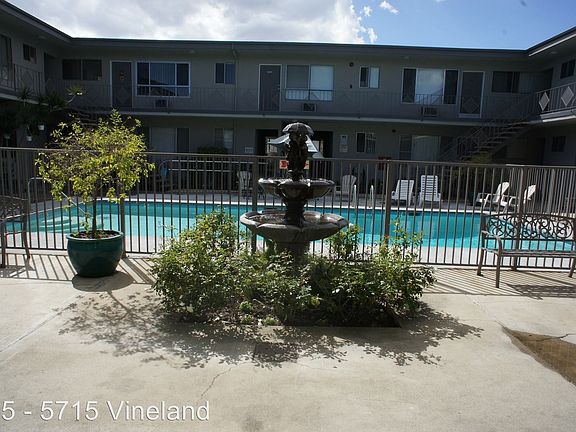 4th image of 5715 Vineland Ave APT 29