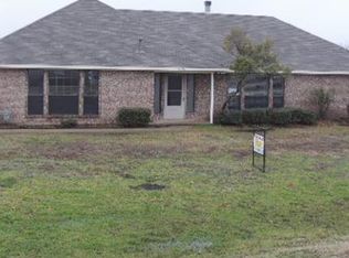 9276 Homestead Ln, Forney, TX 75126