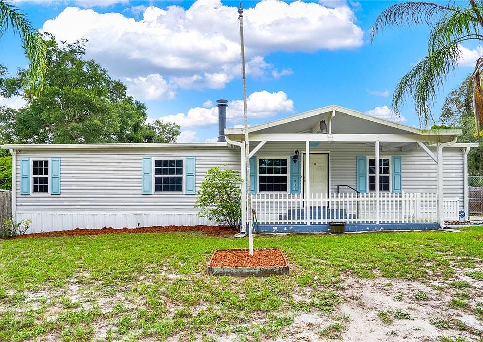 1st image of 1031 CAMELIA DRIVE