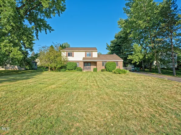 2217 Lynnwood Drive, Schenectady, NY 12309