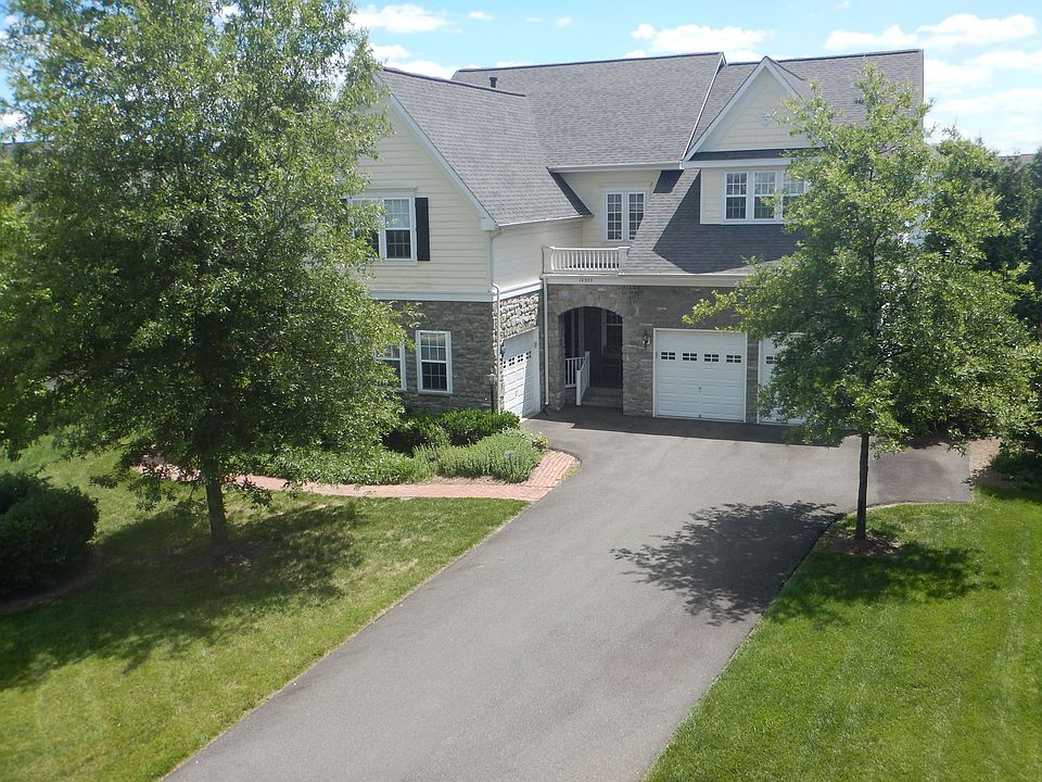1st image of 12309 Columbia Springs Way