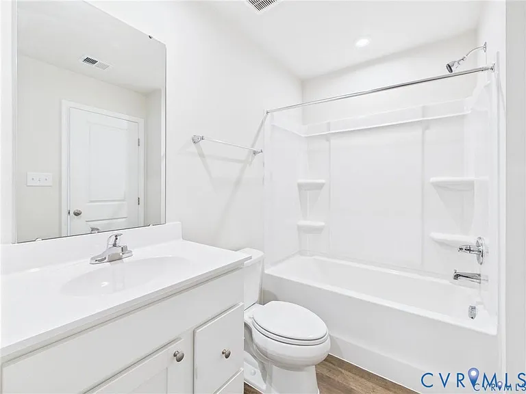 5409 Canterbury Ridge Way — Photo 12