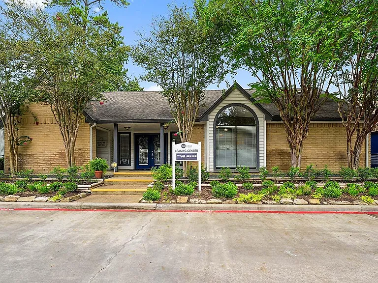 2911 Sycamore Springs Dr — Photo 15
