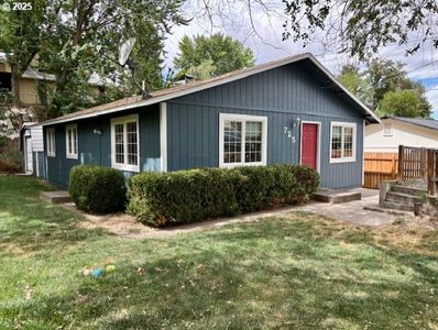 725 SE 9th St, Pendleton, OR, 97801
