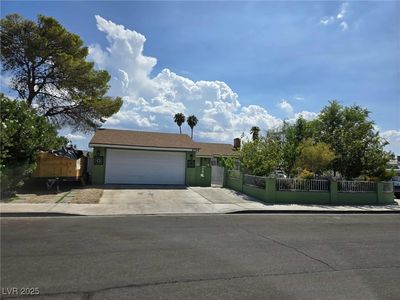 4705 Elm Ave, Las Vegas, NV, 89110