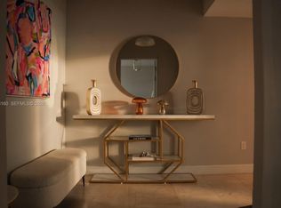 15051 Royal Oaks Ln APT 1104, North Miami, FL 33181