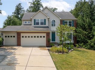72 Waite Farms Ln, Brunswick, OH 44212