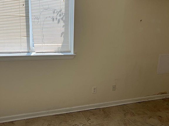 5th image of 1811 W Berks St