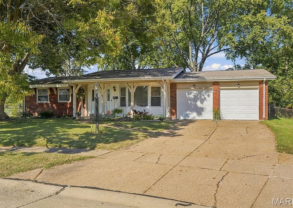 1st image of 2571 Rhapsody Ln