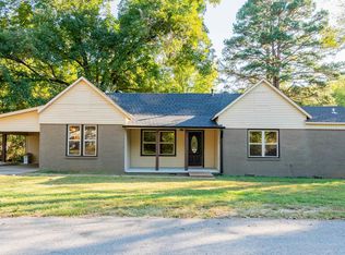 111 W 8th St, Judsonia, AR 72081