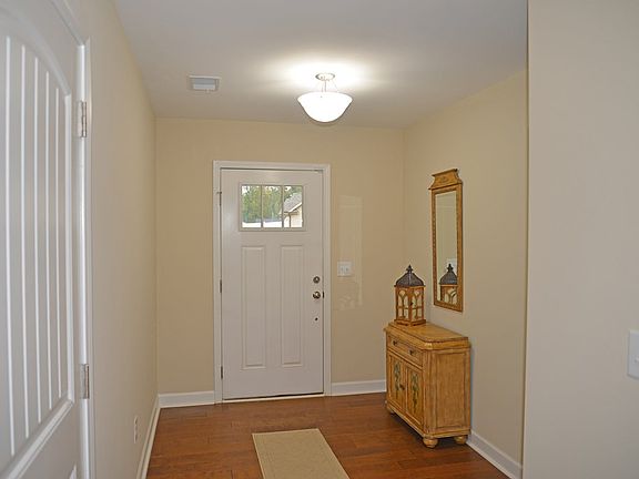 2nd image of 109 Windstone Dr