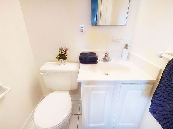 4th image of 178 Freeman St #804