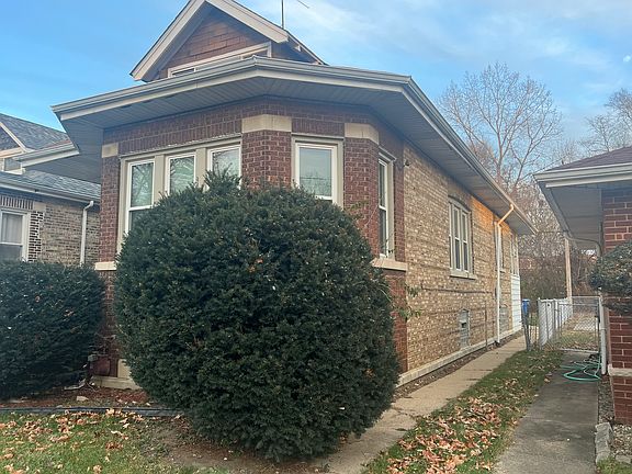 3rd image of 10439 S Eggleston Ave