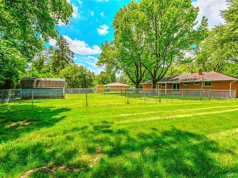 96 Pine Bluff Dr — Photo 34