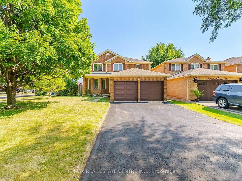 1st image of 46 Butlermere Dr