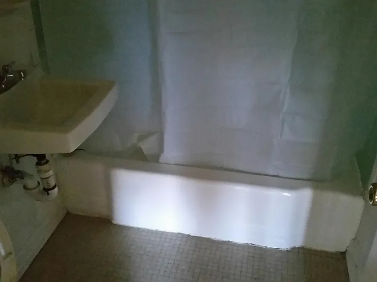Bohn Apartments — Photo 5