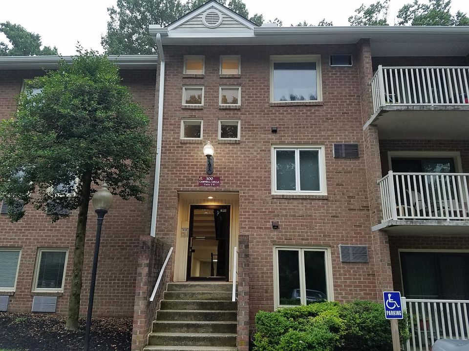 Building entrance