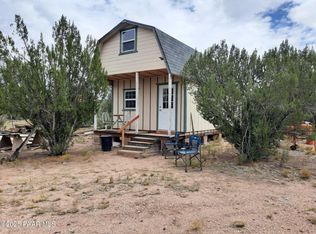34343 W Chippewa Ln, Seligman, AZ 86337