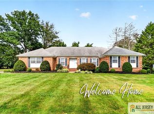 140 Plainsboro Rd, Cranbury, NJ 08512