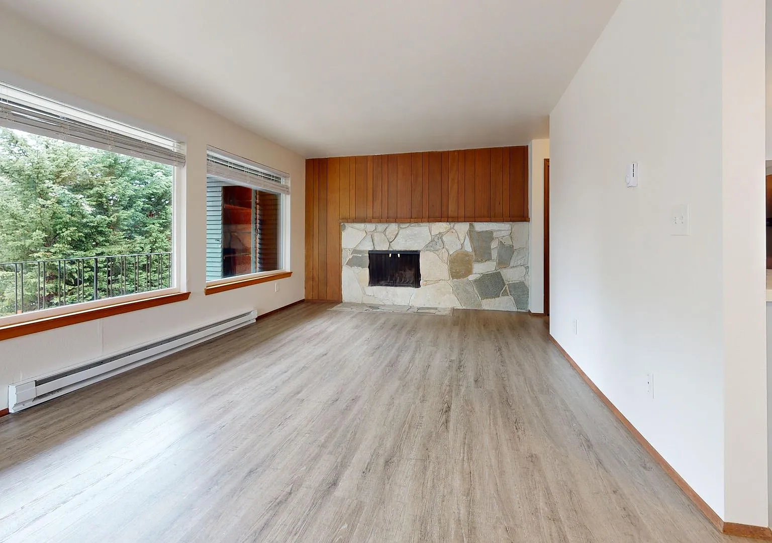 Greenwood Vista Apartments — Photo 3