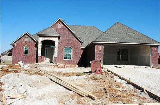 1st image of 3904 SW Flatrock Ave