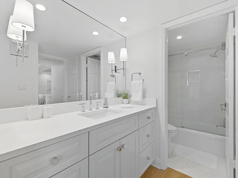 3443 Gulf Shore Blvd N #711 — Photo 19
