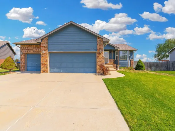 2657 E Spring Hill Ct, Goddard, KS 67052